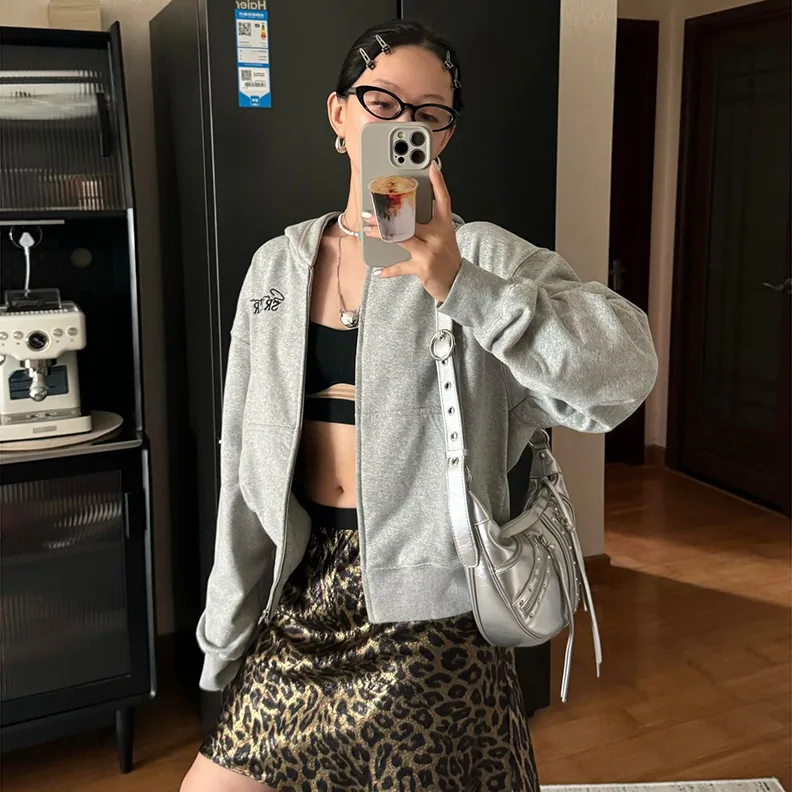YX982 2026 New Arrivals 105gsm Chiffon Fabric With Two-Tone Leopard Print Fabric Chiffon Customization for Clothing Pants