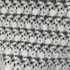 YX1163 2026 Water-Soluble Embroidered Flowers 5 Yards of 3D Lace Fabric White Nigerian Wedding Style African Laces Fabric