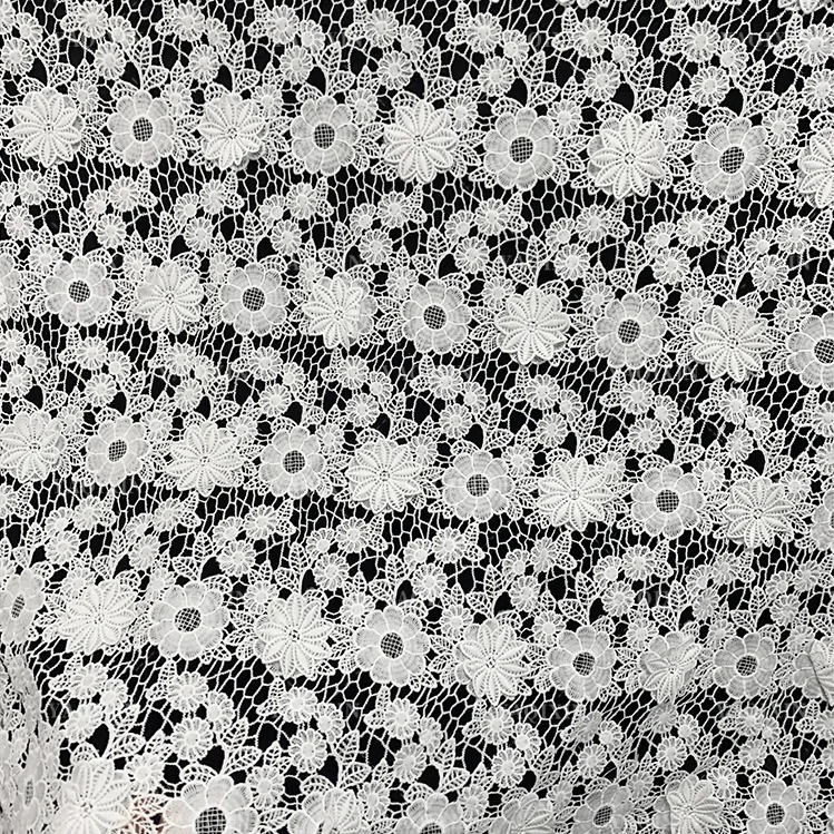 YX1163 2026 Water-Soluble Embroidered Flowers 5 Yards of 3D Lace Fabric White Nigerian Wedding Style African Laces Fabric