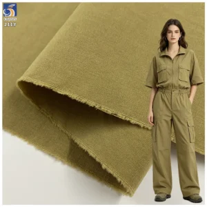 Y-211 High Quality 150g 1 Meter MOQ 100 Polyester Silky Cotton Feel Water Repellent Fabric 160cm for Jacket Trench Coat Pant