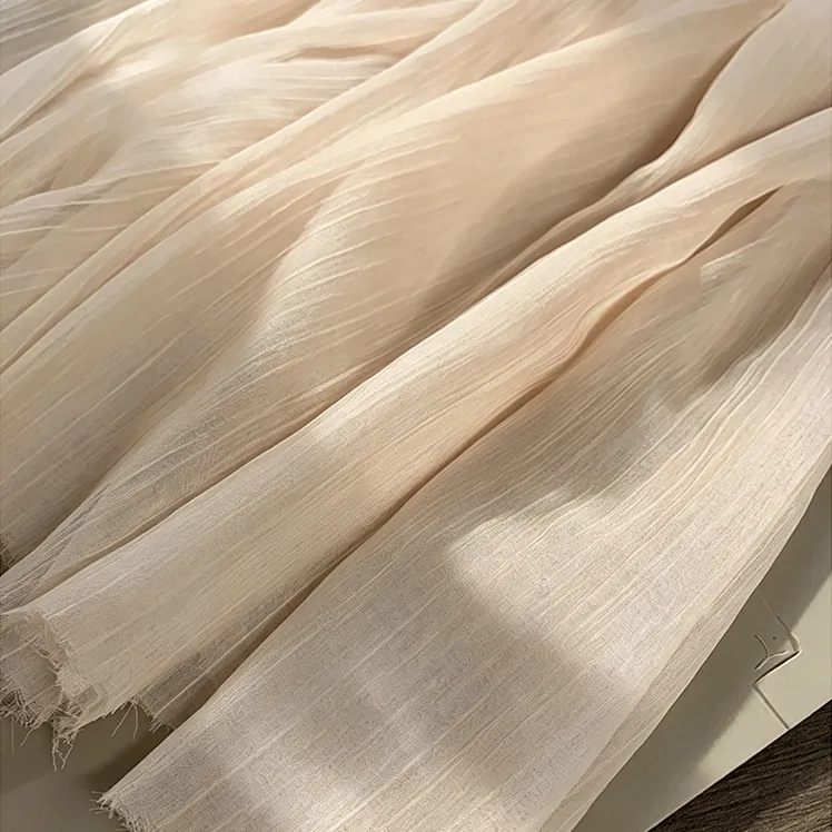YX495 Arabic Headdress Scarf Silk Chiffon Wrinkle Fabric 42gsm White Polyester French Wrinkled Crepe Silk Chiffon Fabric