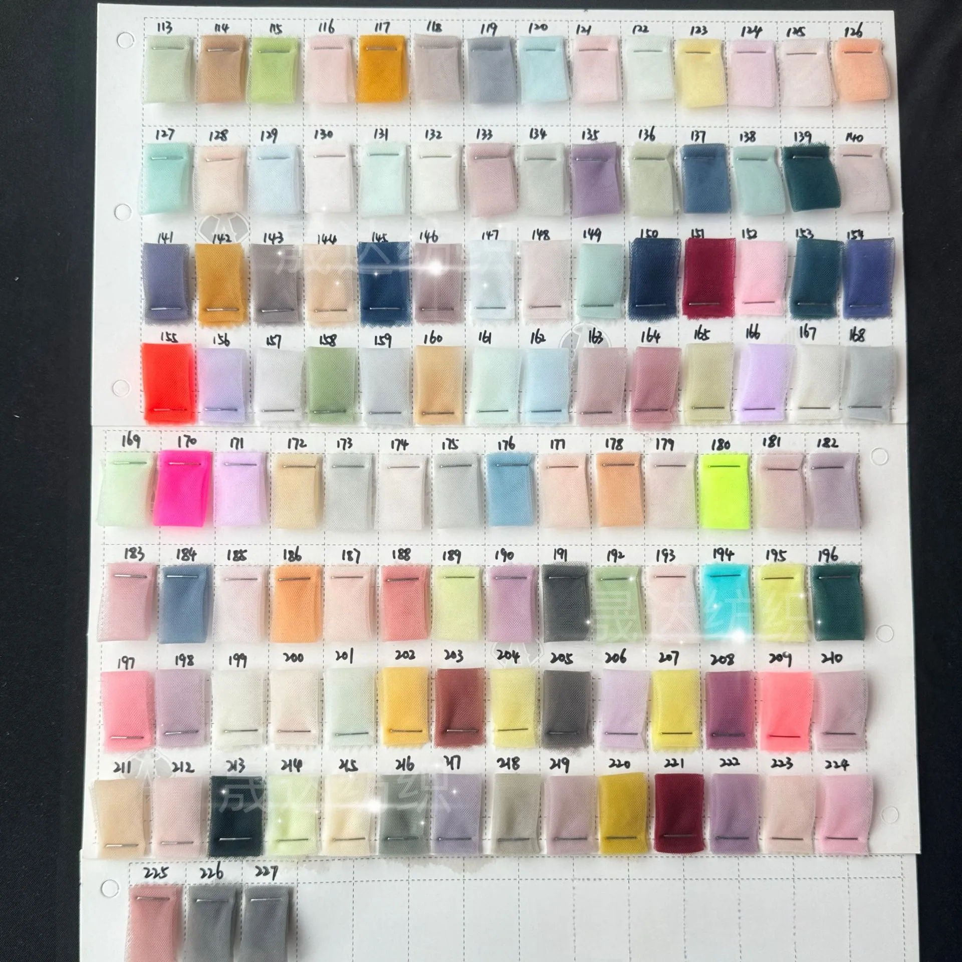 YX1046 High Quality and Cheap Soft White Nylon Tulle Fabric Knitted Mesh 20gsm Wedding Curtain Fabric Tulle Voile Fabrics