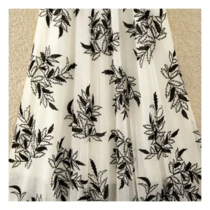 Fashion Design Soft Sheer Crepe Printed Pleated Tulle Fabric Leaf Pattern Flocking With Mesh Woven for Weddings Curtains Girls