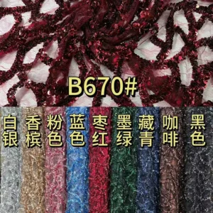 YX1407 High Quality 125cm 500 Gsm Heavyweight Glitter Sequin Mesh Lace Fabric Belly Dance Stage Dress Sequin Lace Fabric