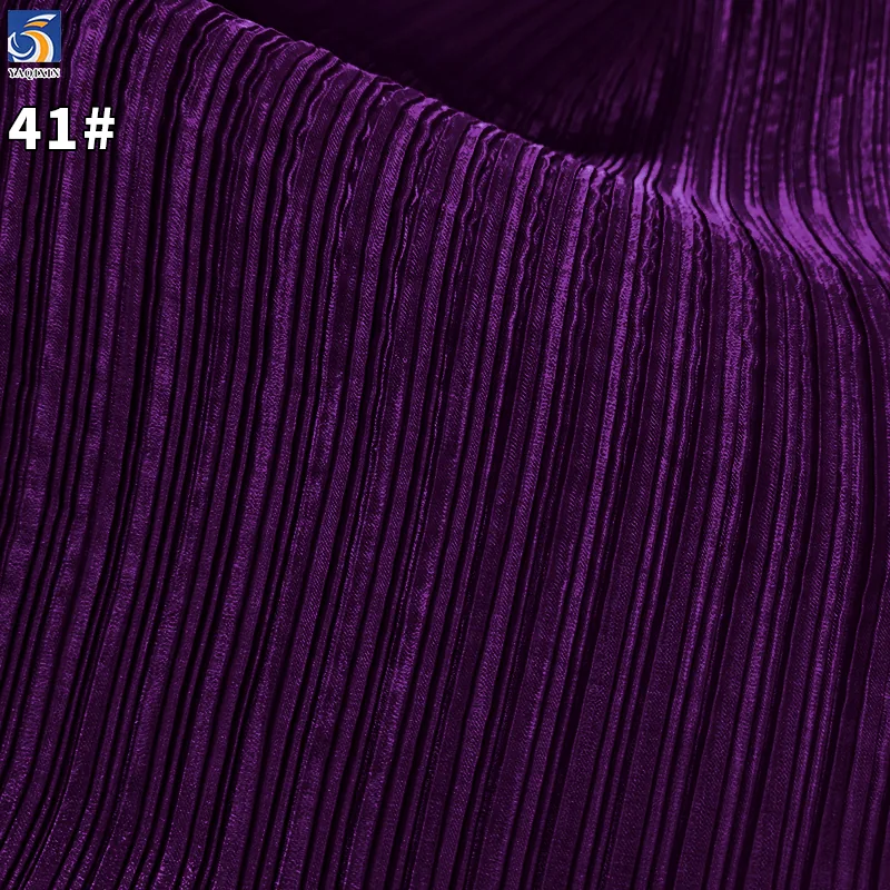 YX652 Luxury Style 150gsm Gold Glittery Liquid Satin Pleated Fabric for High-End Garment Skirt