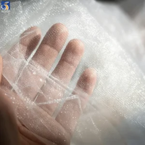 S29 High Quality Soft Glossy Tulle Fabric 20gsm Medium Hardness Nylon Polyester Tulle Mesh Fabric for Wedding Dress and Veil