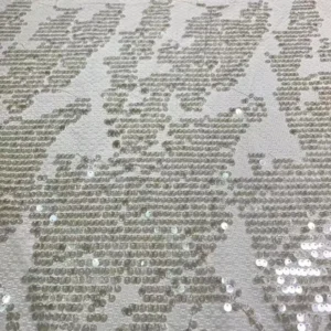 YX1418 250gsm 5mm Transparent Silver Dots Sequins 100% Polyester Tulle Fabric Fashionable Evening Dress Sequin Fabric