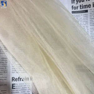 S29 High Quality Soft Glossy Tulle Fabric 20gsm Medium Hardness Nylon Polyester Tulle Mesh Fabric for Wedding Dress and Veil