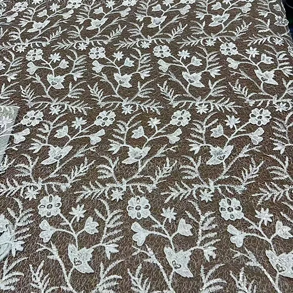 YX1274-1 Chinese Lace 10 Yards Custom Pattern Dyeing Embroidered Water-Soluble Lace Fabric for White Wedding Dress