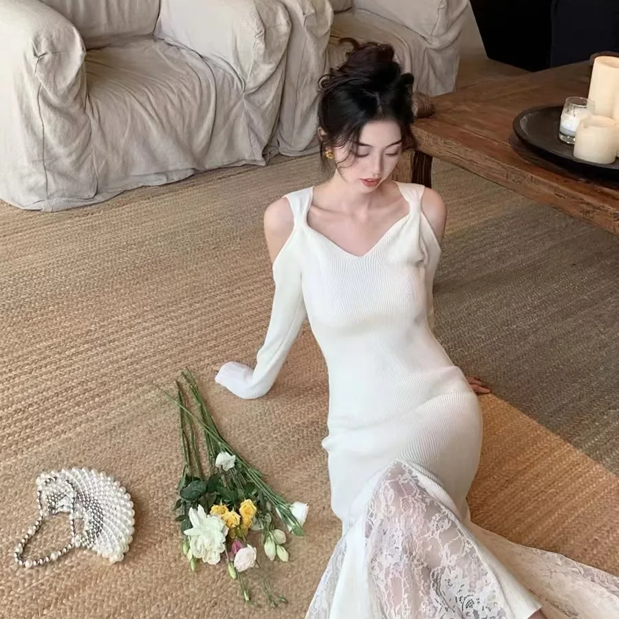YX2600 Personalized Wholesale Price Chantilly Lace Fabric Eyelash Woman Red Lace Dress Fashion Lace Fabric