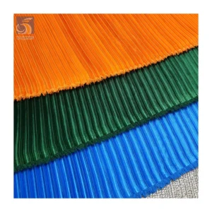 YX152 Wholesale Price by the Yards 120 Gsm Glossy Shiny Pleated Accordion Satin Fabric