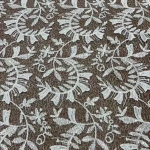 YX1274-1 Chinese Lace 10 Yards Custom Pattern Dyeing Embroidered Water-Soluble Lace Fabric for White Wedding Dress