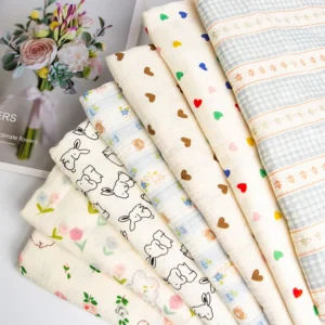 YX1368 120gsm Breathable Comfortable Crinkled 100% Cotton Double Crepe Muslin Fabric Bibs Clothes Baby Printed Cotton Fabric